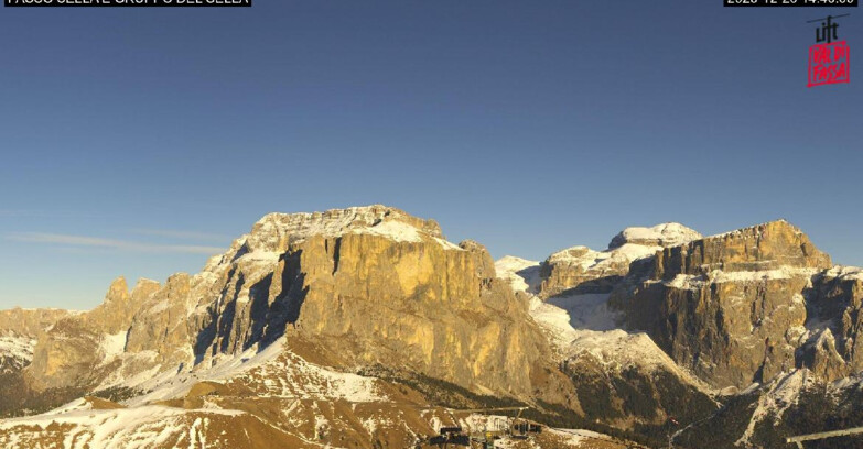 Webcam Campitello-Mazzin-Col Rodella  - Campitello di Fassa - Canazei - Gruppo del Sella