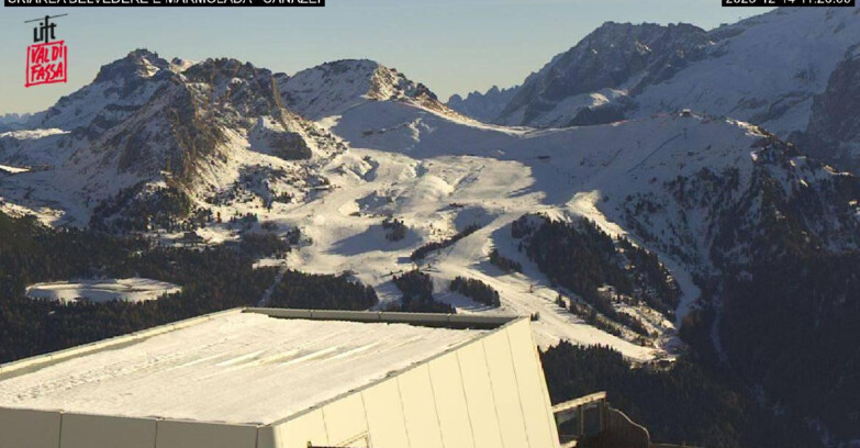 Webcam Campitello-Mazzin-Col Rodella  - Canazei - Marmolada
