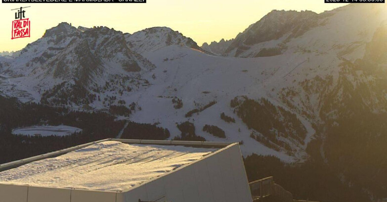 Webcam Campitello-Mazzin-Col Rodella  - Canazei - Marmolada