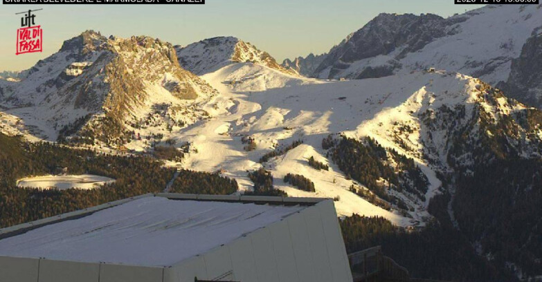 Webcam Campitello-Mazzin-Col Rodella - Canazei - Marmolada