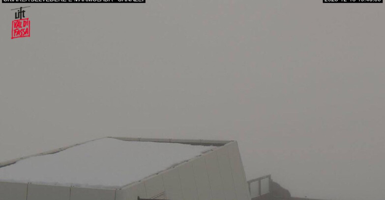 Webcam Campitello-Mazzin-Col Rodella  - Canazei - Marmolada