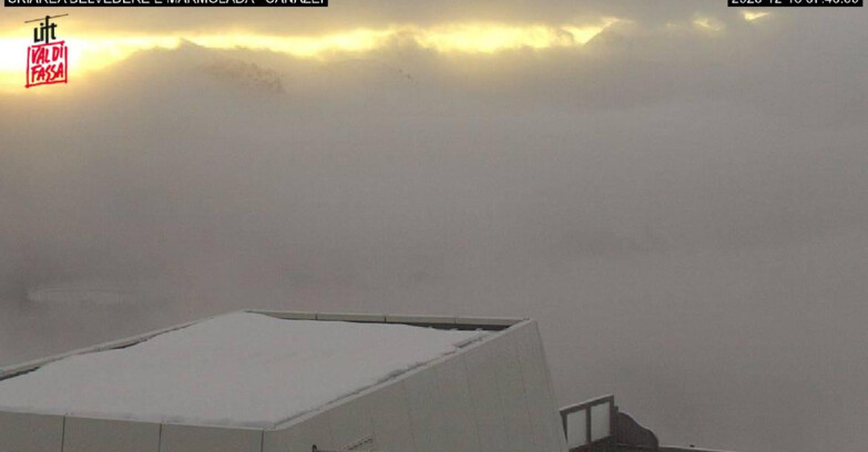 Webcam Campitello-Mazzin-Col Rodella  - Canazei - Marmolada