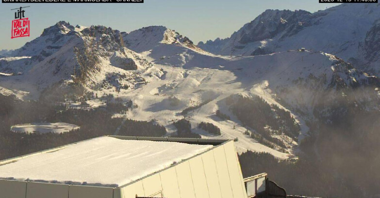 Webcam Campitello-Mazzin-Col Rodella - Canazei - Marmolada