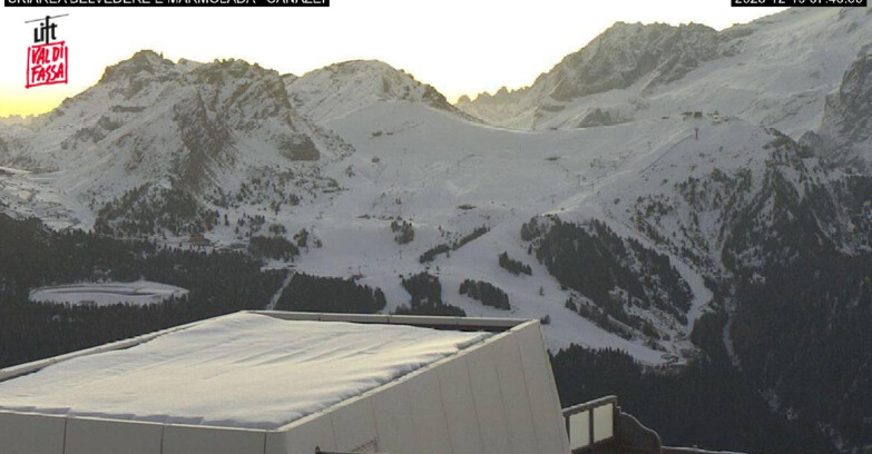 Webcam Campitello-Mazzin-Col Rodella - Canazei - Marmolada