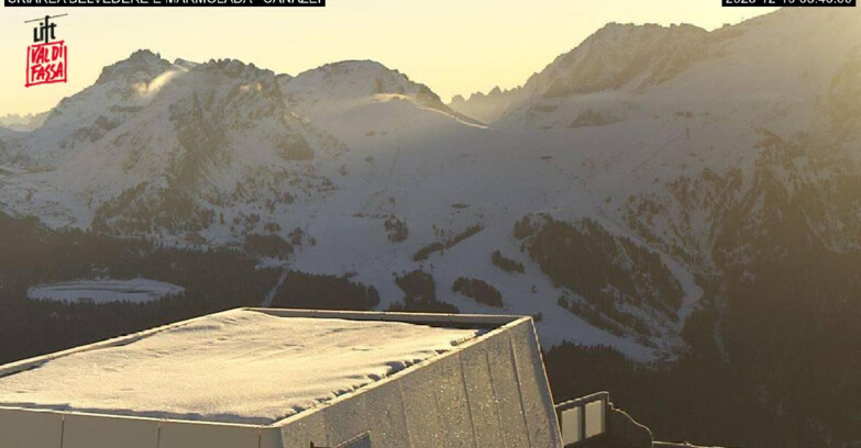 Webcam Campitello-Mazzin-Col Rodella - Canazei - Marmolada