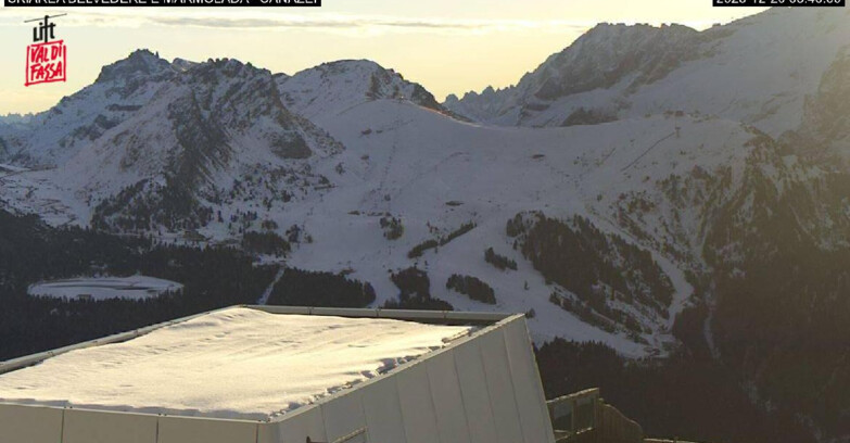 Webcam Campitello-Mazzin-Col Rodella - Canazei - Marmolada