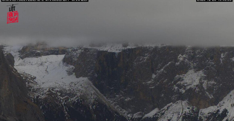 Webcam Campitello-Mazzin-Col Rodella  - Canazei - Marmolada