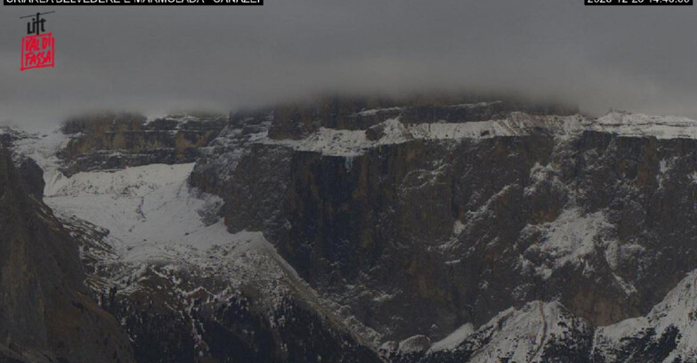 Webcam Campitello-Mazzin-Col Rodella  - Canazei - Marmolada