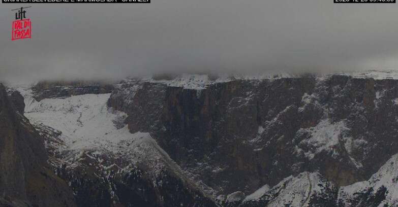 Webcam Campitello-Mazzin-Col Rodella  - Canazei - Marmolada