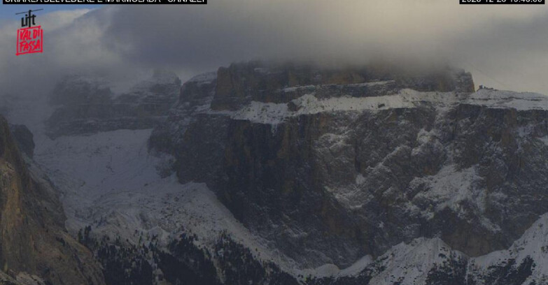 Webcam Campitello-Mazzin-Col Rodella - Canazei - Marmolada