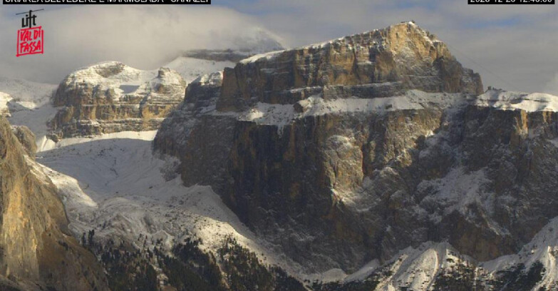 Webcam Campitello-Mazzin-Col Rodella - Canazei - Marmolada