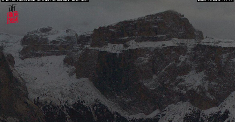 Webcam Campitello-Mazzin-Col Rodella - Canazei - Marmolada