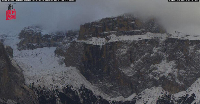 Webcam Campitello-Mazzin-Col Rodella - Canazei - Marmolada