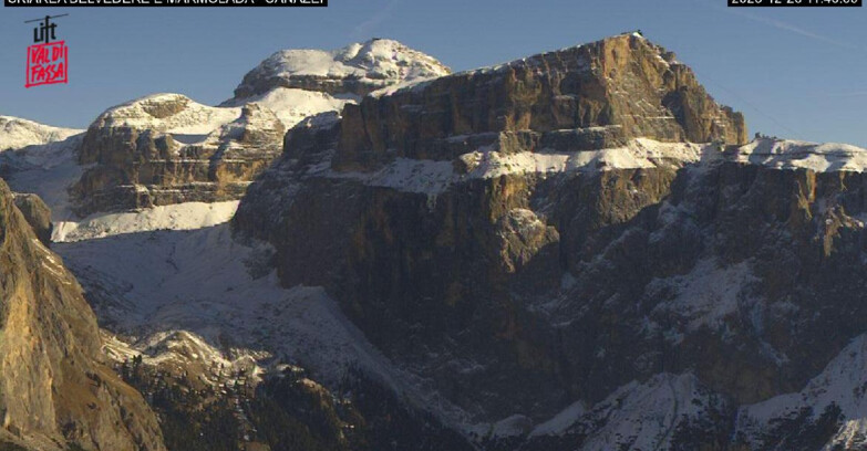 Webcam Campitello-Mazzin-Col Rodella  - Canazei - Marmolada