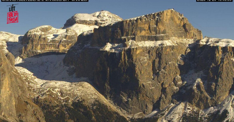 Webcam Campitello-Mazzin-Col Rodella - Canazei - Marmolada