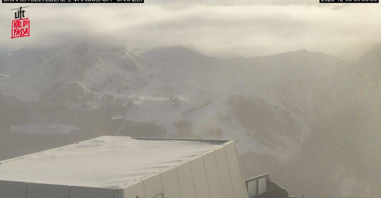 Webcam Кампителло-Маццин-Кол-Роделла  - Canazei - Marmolada