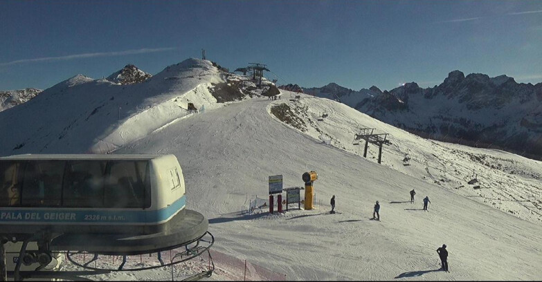 Webcam Pozza di Fassa-Aloch-Buffaure  - Col de Valvacin - Stazione a Monte