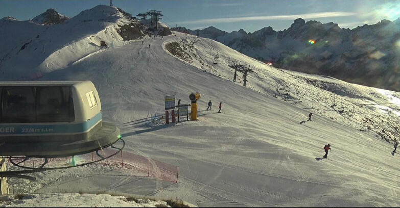 Webcam Pozza di Fassa-Aloch-Buffaure  - Col de Valvacin - Stazione a Monte