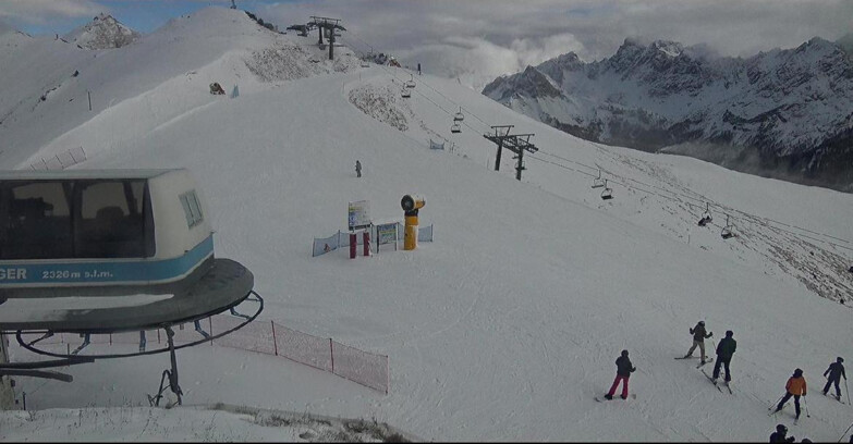 Webcam Pozza di Fassa-Aloch-Buffaure  - Col de Valvacin - Stazione a Monte