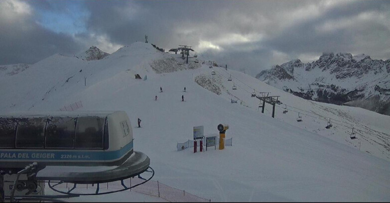 Webcam Pozza di Fassa-Aloch-Buffaure  - Col de Valvacin - Stazione a Monte