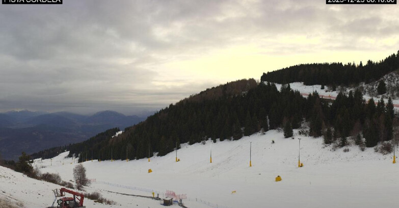 Webcam Monte Bondone - Slope Cordela and snowpark