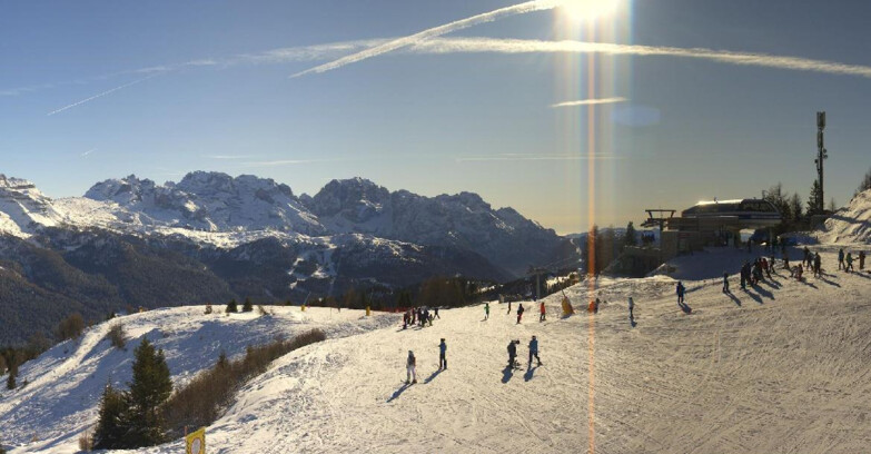 Webcam Skiarea Campiglio Dolomiti di Brenta Val di Sole Val Rendena - Seggiovia Malghette 
