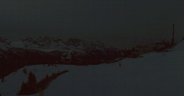 Webcam Skiarea Campiglio Dolomiti di Brenta Val di Sole Val Rendena - Seggiovia Malghette 