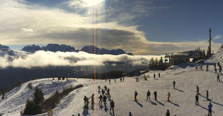 Webcam Skiarea Campiglio Dolomiti di Brenta Val di Sole Val Rendena - Seggiovia Malghette 