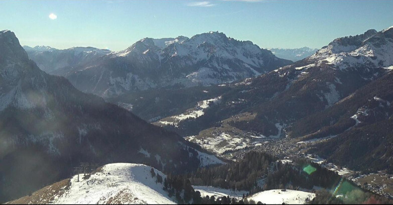 Webcam Pozza di Fassa-Aloch-Buffaure  - Cabinovia Buffaure - Stazione a Monte