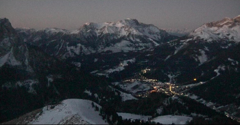 Webcam Pozza di Fassa-Aloch-Buffaure  - Cabinovia Buffaure - Stazione a Monte