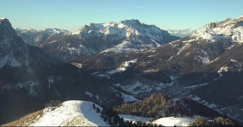 Webcam Pozza di Fassa-Aloch-Buffaure  - Cabinovia Buffaure - Stazione a Monte