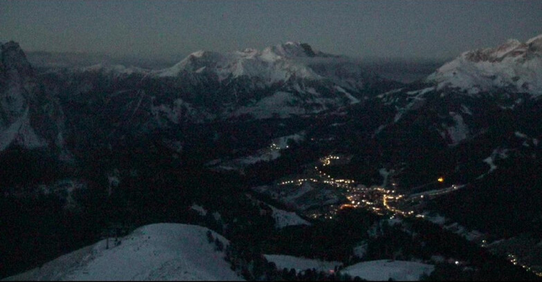 Webcam Pozza di Fassa-Aloch-Buffaure - Cabinovia Buffaure - Stazione a Monte