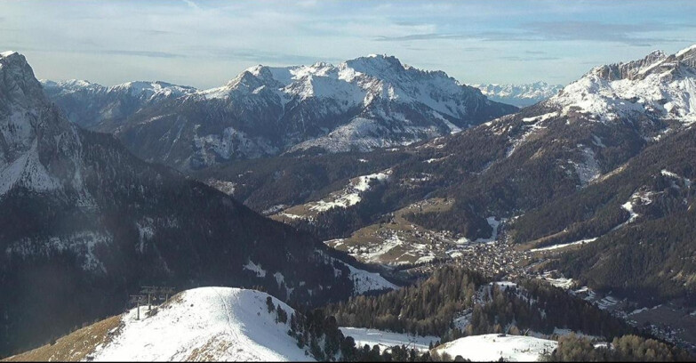 Webcam Pozza di Fassa-Aloch-Buffaure  - Cabinovia Buffaure - Stazione a Monte