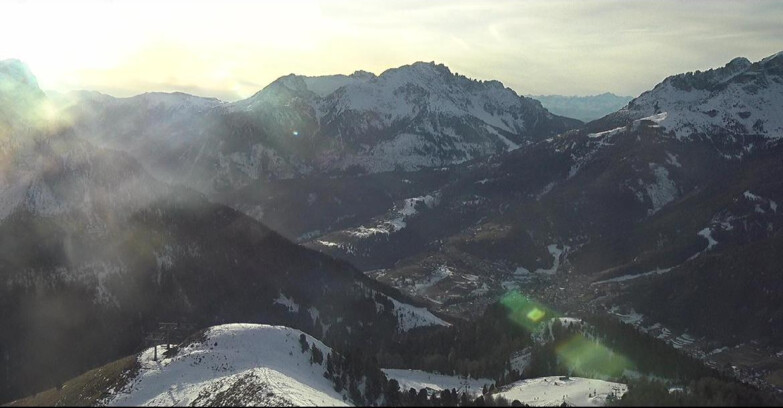 Webcam Pozza di Fassa-Aloch-Buffaure  - Cabinovia Buffaure - Stazione a Monte