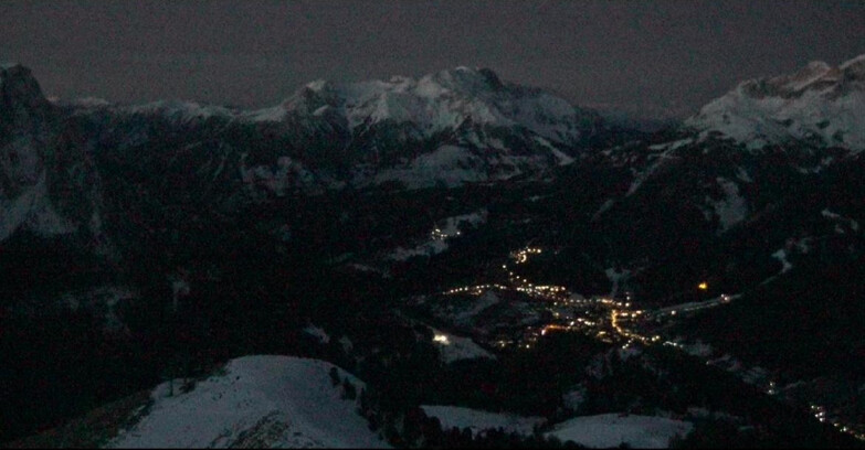 Webcam Pozza di Fassa-Aloch-Buffaure  - Cabinovia Buffaure - Stazione a Monte