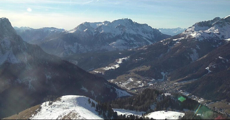 Webcam Pozza di Fassa-Aloch-Buffaure  - Cabinovia Buffaure - Stazione a Monte