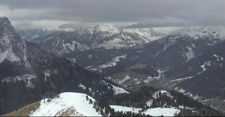 Webcam Pozza di Fassa-Aloch-Buffaure - Cabinovia Buffaure - Stazione a Monte