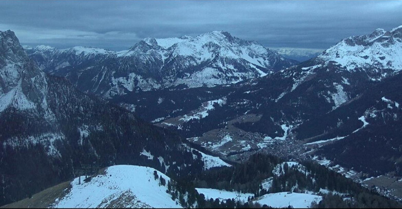 Webcam Pozza di Fassa-Aloch-Buffaure - Cabinovia Buffaure - Stazione a Monte