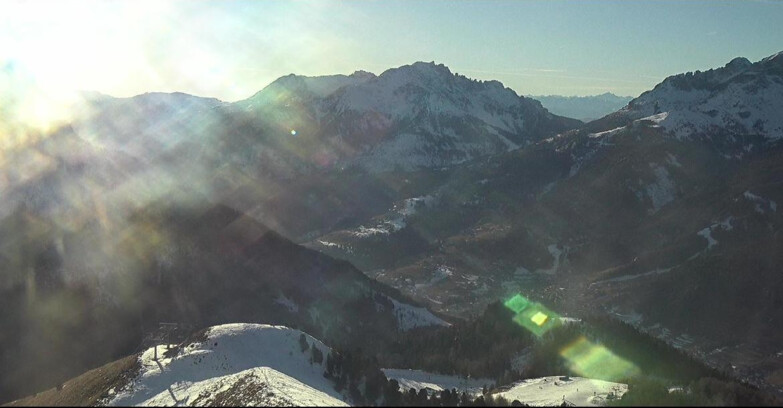 Webcam Pozza di Fassa-Aloch-Buffaure  - Cabinovia Buffaure - Stazione a Monte