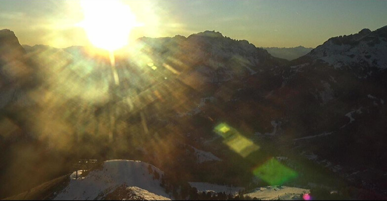 Webcam Pozza di Fassa-Aloch-Buffaure - Cabinovia Buffaure - Stazione a Monte