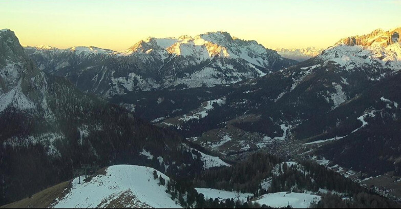 Webcam Pozza di Fassa-Aloch-Buffaure - Cabinovia Buffaure - Stazione a Monte