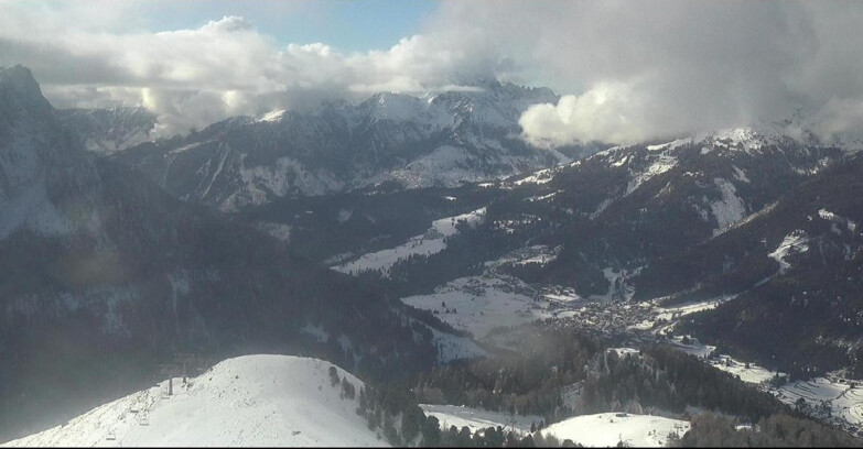 Webcam Pozza di Fassa-Aloch-Buffaure  - Cabinovia Buffaure - Stazione a Monte