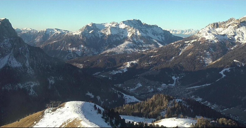 Webcam Pozza di Fassa-Aloch-Buffaure  - Cabinovia Buffaure - Stazione a Monte