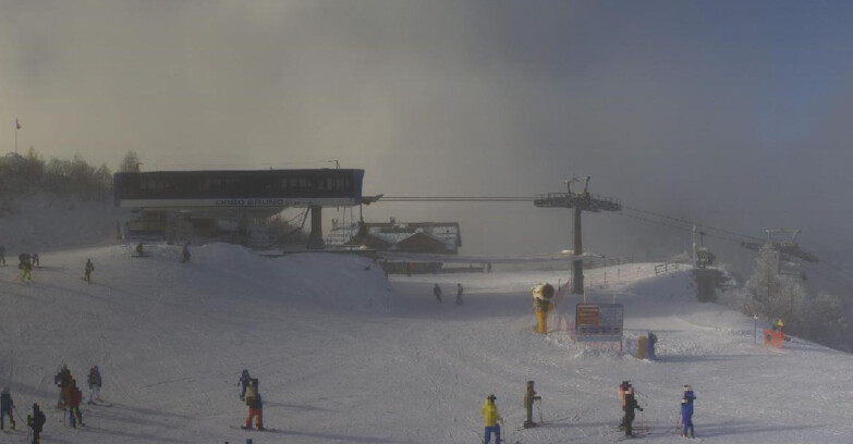 Webcam Ski area Campiglio Dolomiti di Brenta Val di Sole Val Rendena - Seggiovia Orso Bruno 