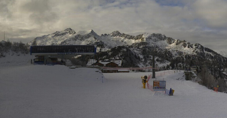 Webcam Folgarida-Marilleva  (Skiarea Campiglio Dolomiti di Brenta - Val di Sole Val Rendena) - Seggiovia Orso Bruno 