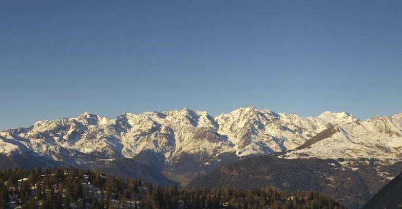 Webcam Folgarida-Marilleva  (Skiarea Campiglio Dolomiti di Brenta - Val di Sole Val Rendena) - Gruppo Ortles Cevedale 