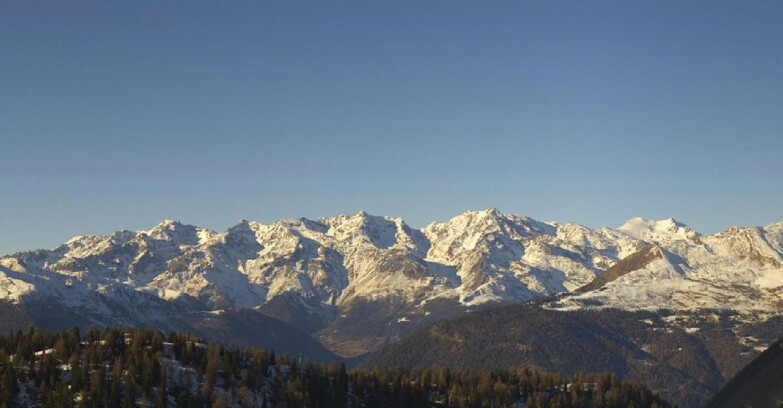 Webcam Folgarida-Marilleva  (Skiarea Campiglio Dolomiti di Brenta - Val di Sole Val Rendena) - Gruppo Ortles Cevedale 