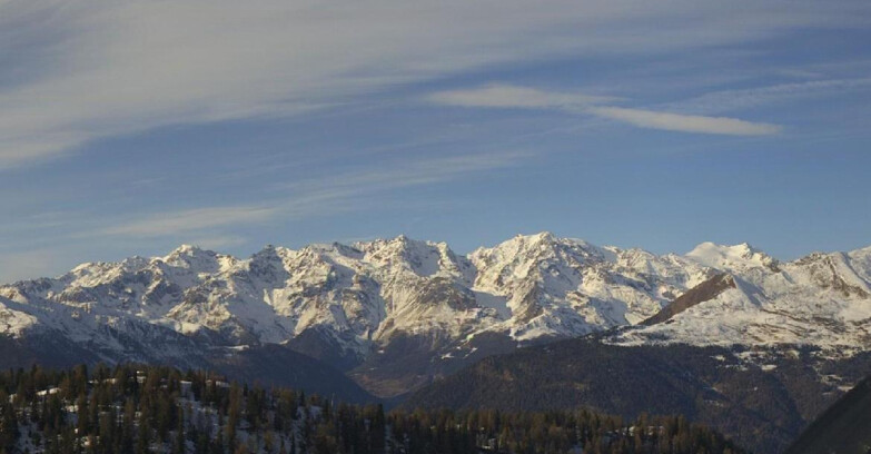 Webcam Folgarida-Marilleva  (Skiarea Campiglio Dolomiti di Brenta - Val di Sole Val Rendena) - Gruppo Ortles Cevedale  