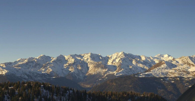 Webcam Folgarida-Marilleva  (Skiarea Campiglio Dolomiti di Brenta - Val di Sole Val Rendena) - Gruppo Ortles Cevedale  