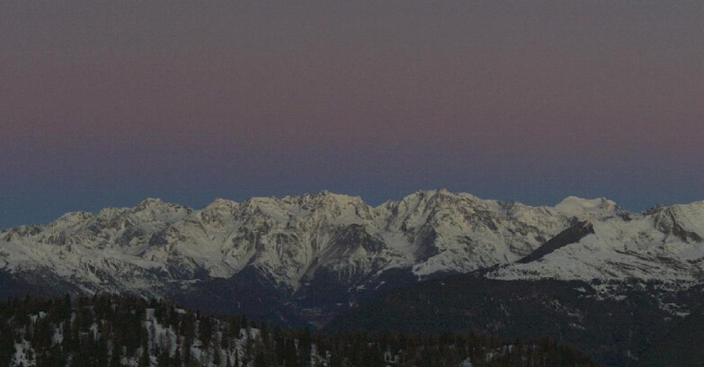 Webcam Folgarida-Marilleva  (Skiarea Campiglio Dolomiti di Brenta - Val di Sole Val Rendena) - Gruppo Ortles Cevedale  